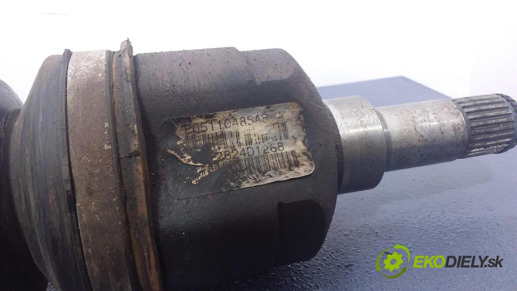 Chrysler Pacifica 2004 poloos Prava: Predné 01