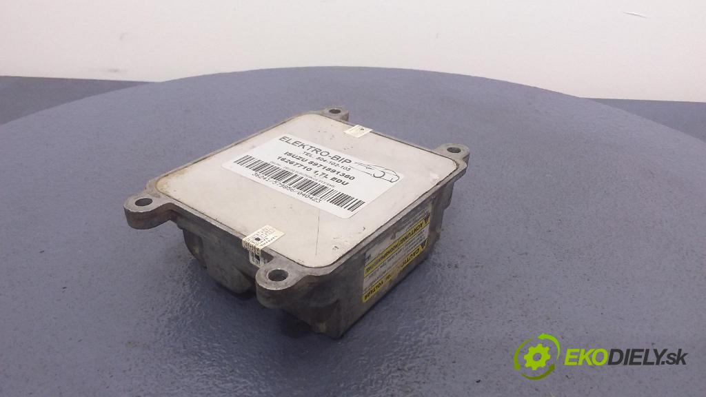 Opel Astra 2000 riadiaca jednotka 8971891360