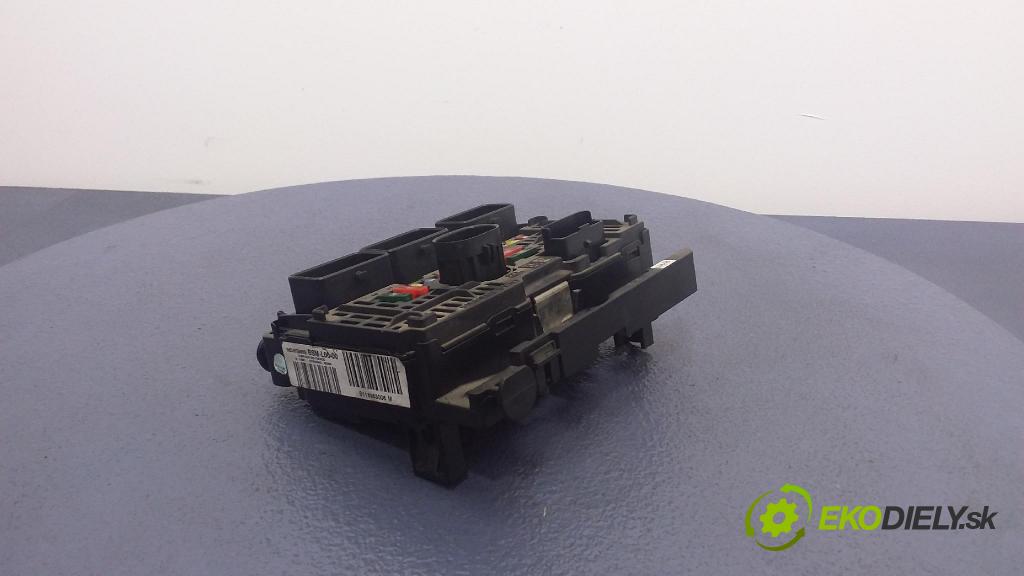 Citroen C5 2005 skrinka Poistky: 9658539680