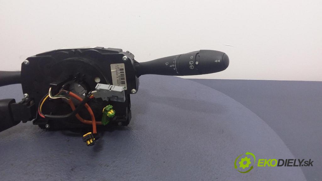 Citroen C5 2005 prepínač Komplex: 96592426XT