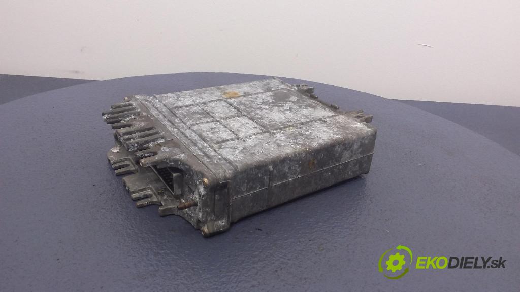 Audi A4 1996 riadiaca jednotka Motor: 028906021CE