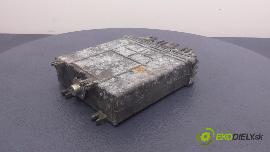 Audi A4 1996 riadiaca jednotka Motor: 028906021CE