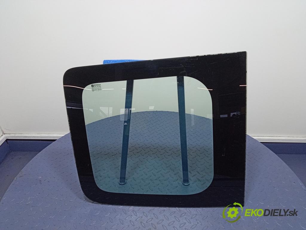 Opel Vivaro 2001 sklo Karoséria: zad 01