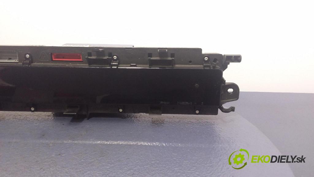 Renault Megane scenic 2004 prístrojovka/ budíky P8200451505A