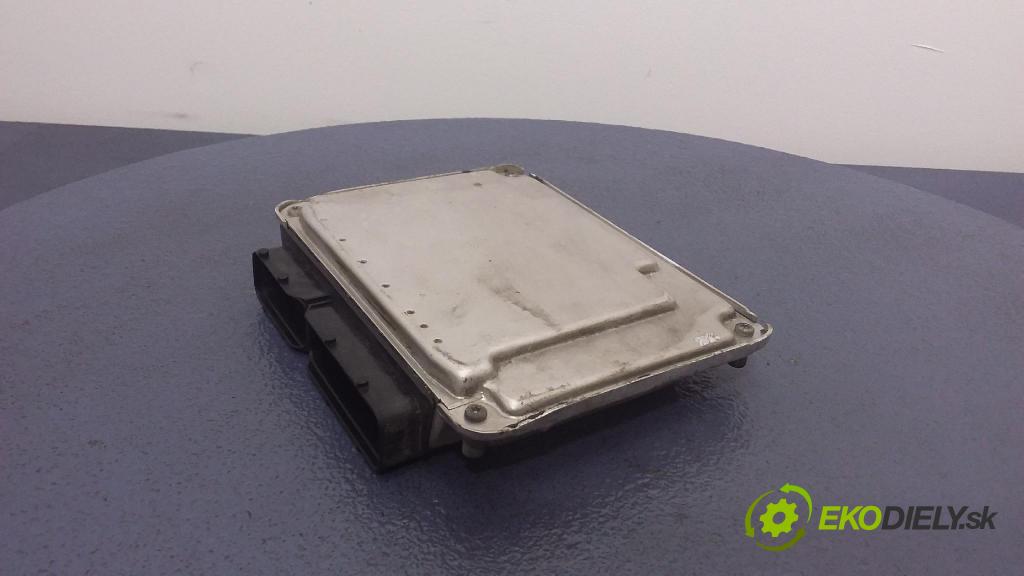 Seat Alhambra 2006 riadiaca jednotka Motor: 038906019PA