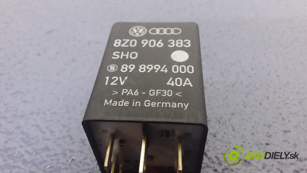 Audi A2 2001 relé 8Z0906383