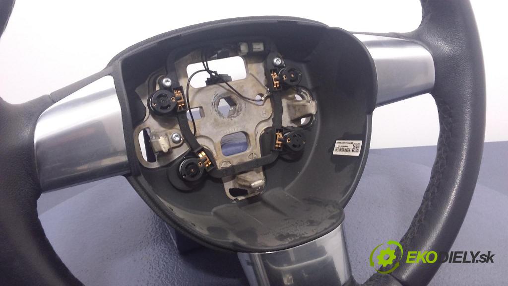 Ford Focus 2009 volant 4M5113600EL