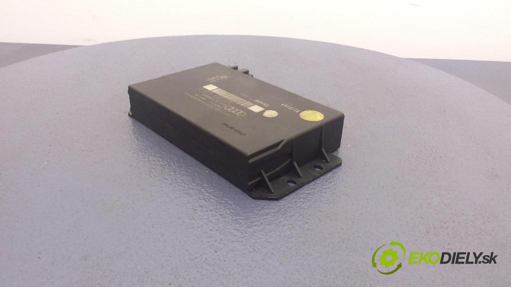 Audi A2 2001 riadiaca jednotka Komfortu 8Z0959433D