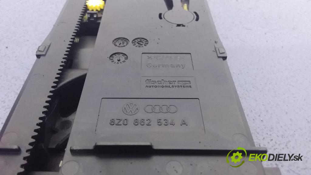 Audi A2 2001 kastlík 8Z0862534A