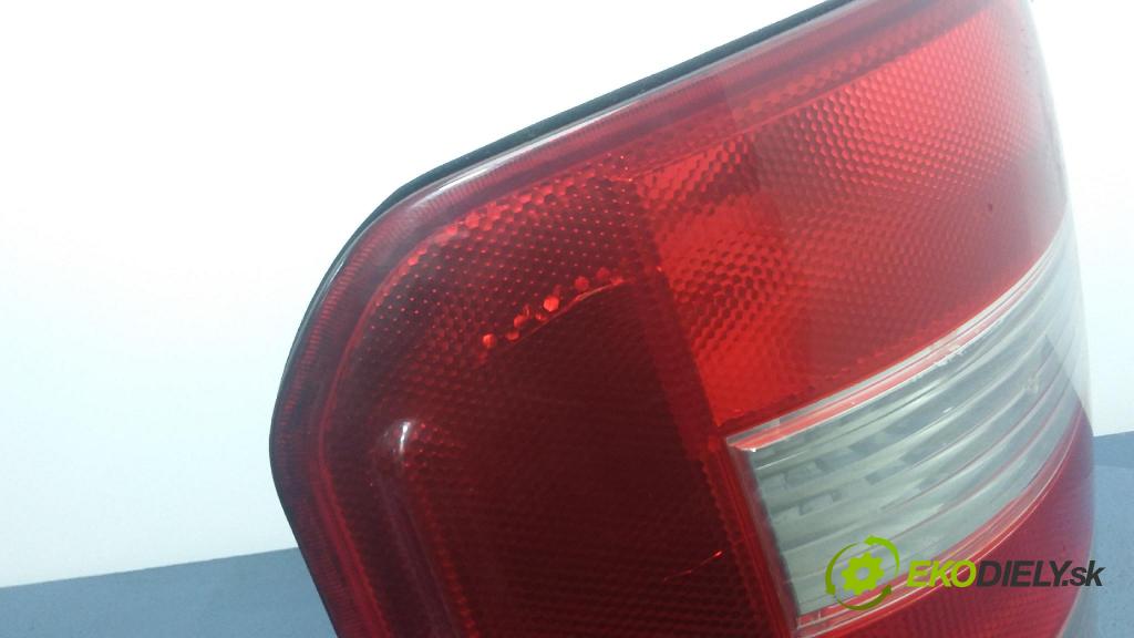 Audi A2 2001 svetlo / reflektor zad ľavá Vonkajsia: 8Z0945095
