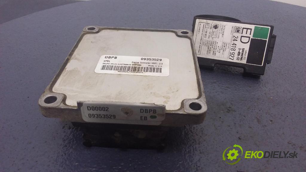 Opel Vectra 2000 riadiaca jednotka Motor: 09353529