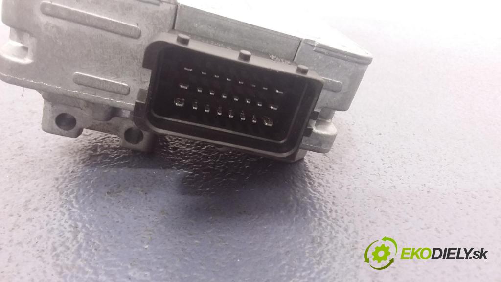 Fiat Croma 2006 Stĺpik volant x 00517205180