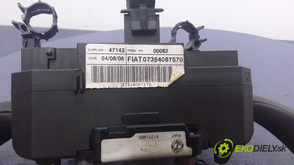 Fiat Croma 2006 prepínač Komplex: 07354087570