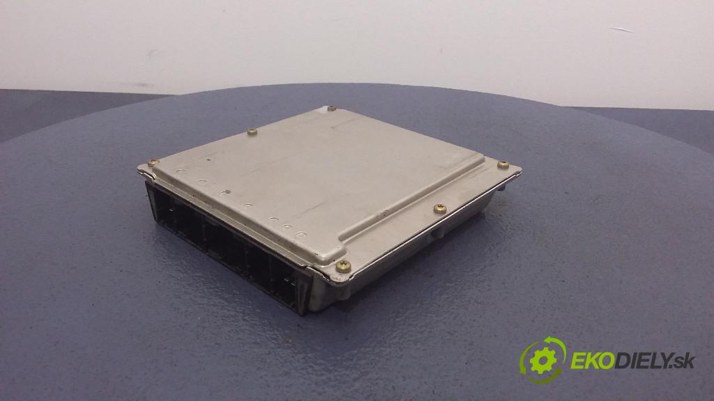 Bmw 530 2002 riadiaca jednotka Motor: 7789376