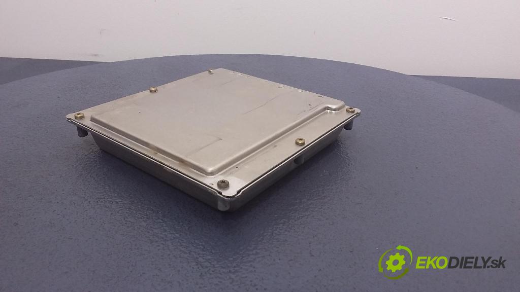 Bmw 530 2002 riadiaca jednotka Motor: 7789376