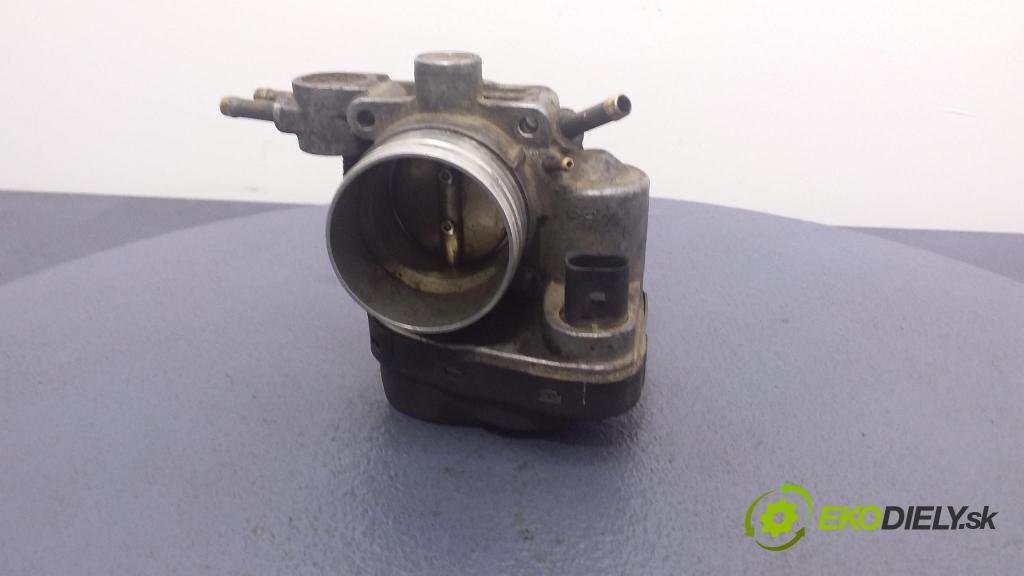 Audi A4 2001 klapka 06B133062D