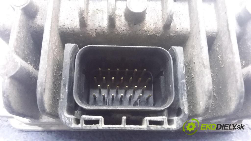 Opel Astra 2003 riadiaca jednotka 8971891362