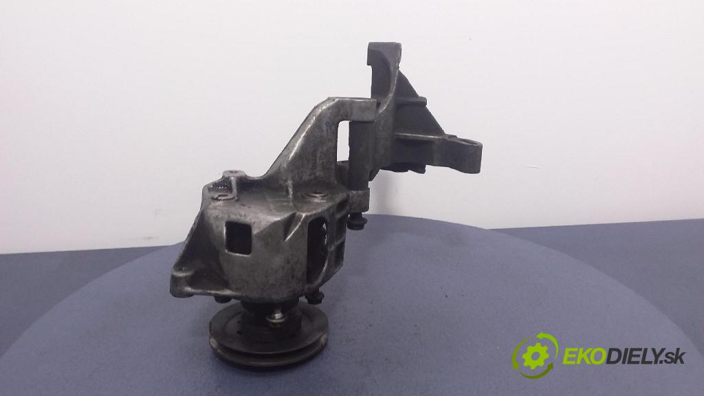 Volkswagen Golf 1996 čerpadlo Asistencia: Manažéri: 028145523E