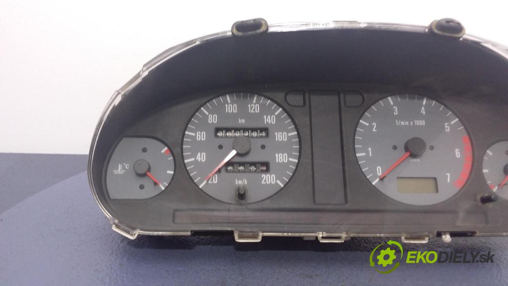 Skoda Felicia 1999 prístrojovka/ budíky 6U2919033B