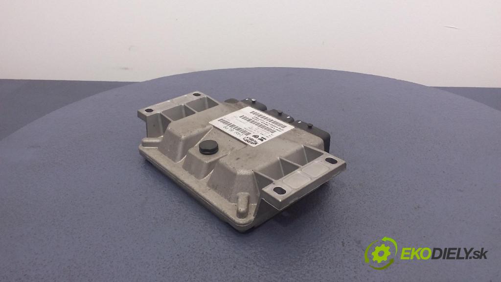 Citroen C5 2006 riadiaca jednotka Motor: 9661570780