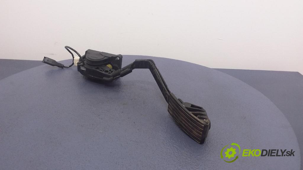 Citroen C5 2006 pedal Plyn: 9650341780