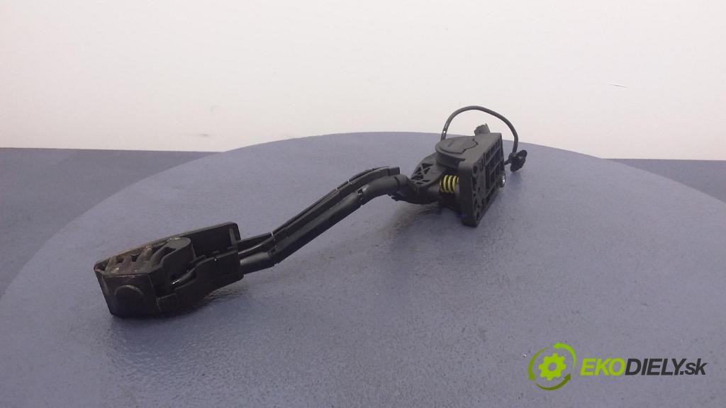 Citroen C5 2006 pedal Plyn: 9650341780
