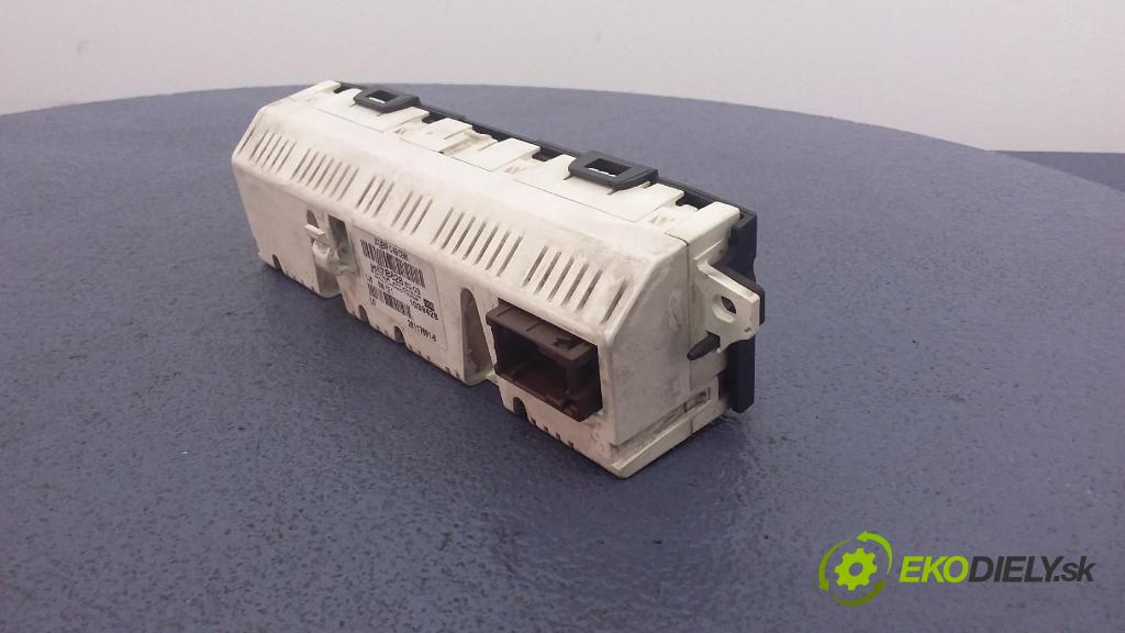 Citroen C5 2006 Zobrazit: Rádio: / GPS 965788288003