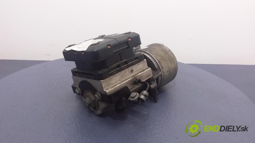 Citroen C5 2006 čerpadlo Hydraulicky: 9654068680