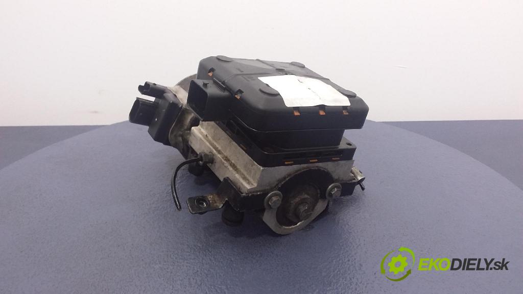 Citroen C5 2003 čerpadlo Hydraulicky: 9636713880