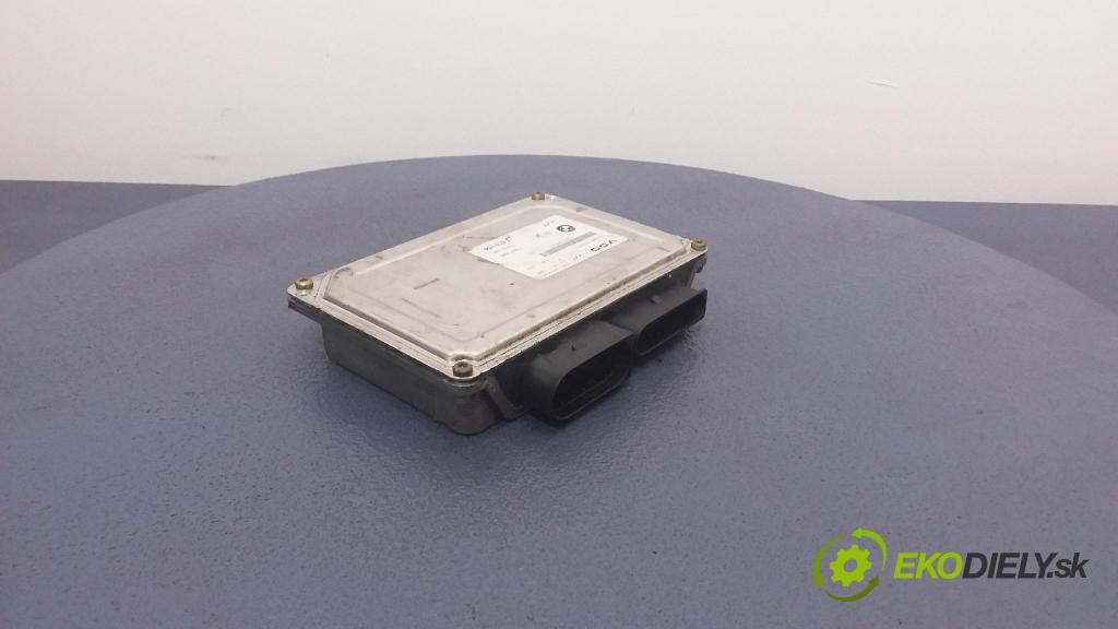 Bmw Seria 7 2002 řídící jednotka Motor: 7510154