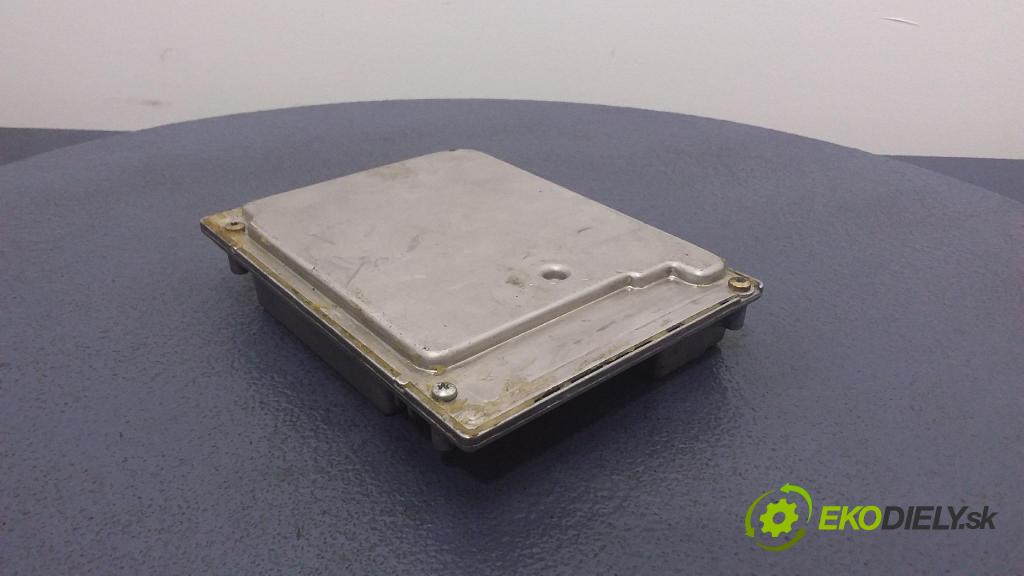 Bmw Seria 7 2002 riadiaca jednotka Motor: 7520435