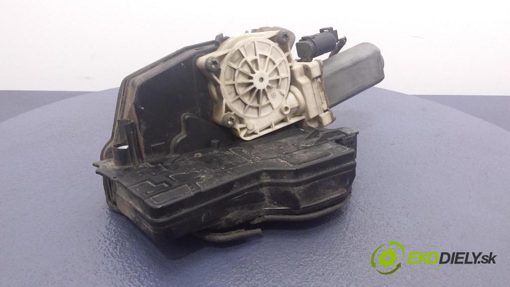 Bmw Seria 7 2002 zámok dvere Predné Vľavo: 4313363