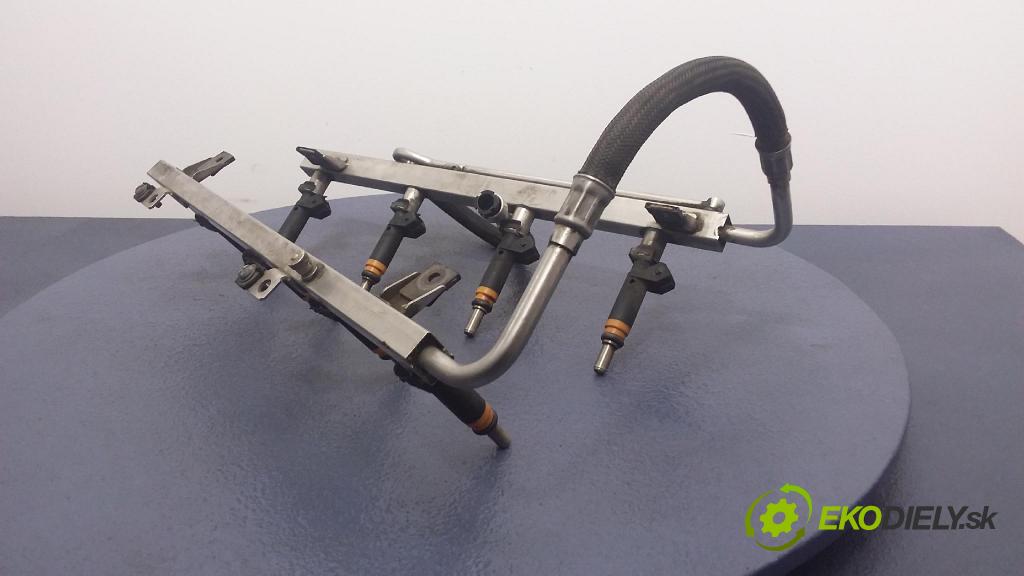 Bmw Seria 7 2002 lišta Zásobování 7506924