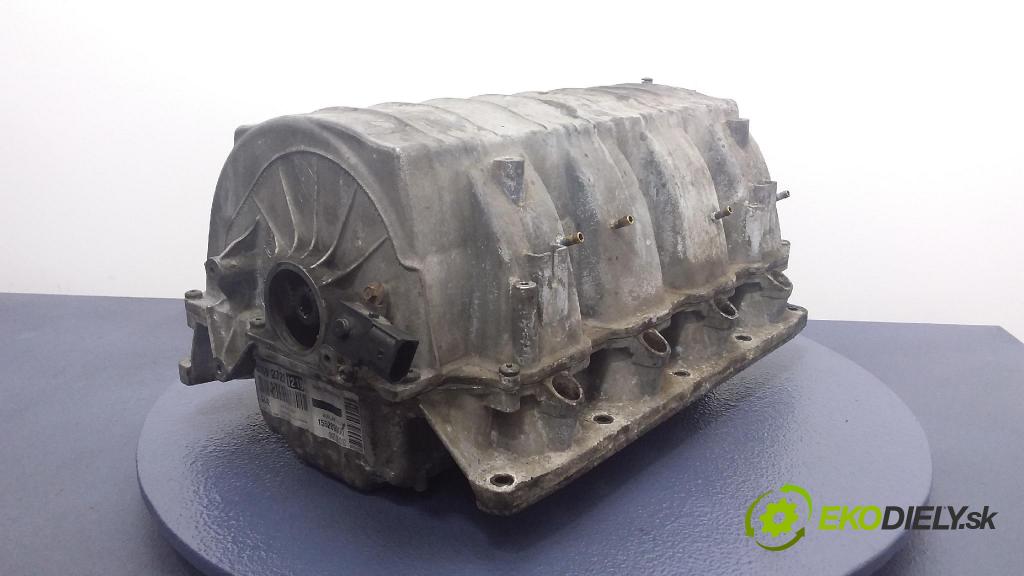 Bmw Seria 7 2002 potrubí Sání: 72292801