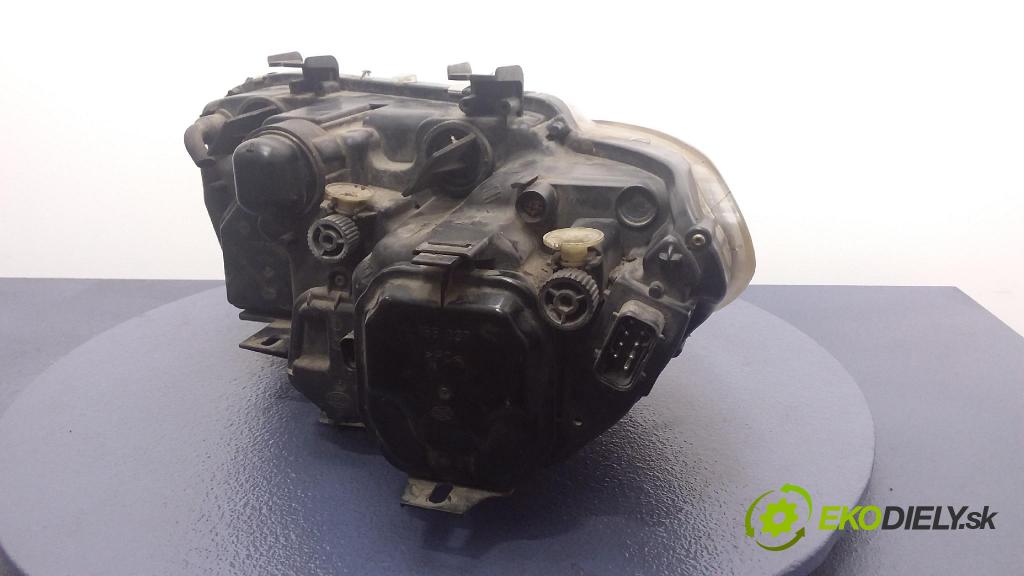 Bmw Seria 7 2002 světlo v pravo: 01