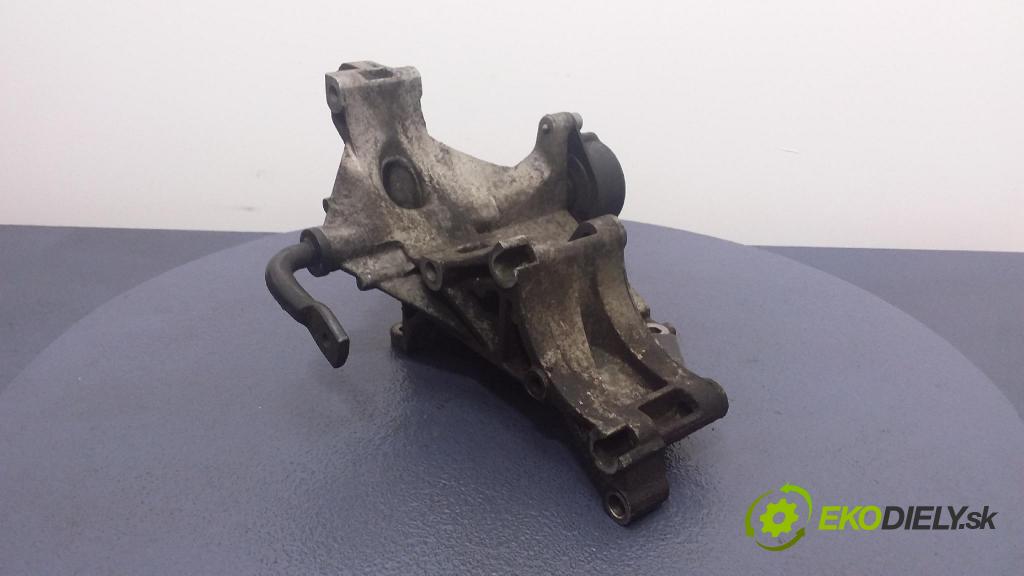 Vw Passat 1996 Polštář/ Tlapka: Motor: 028903143AB