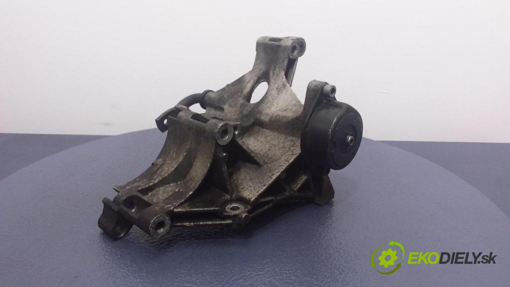 Vw Passat 1996 Polštář/ Tlapka: Motor: 028903143AB