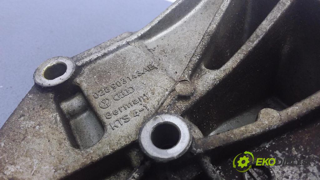 Vw Passat 1996 Polštář/ Tlapka: Motor: 028903143AB