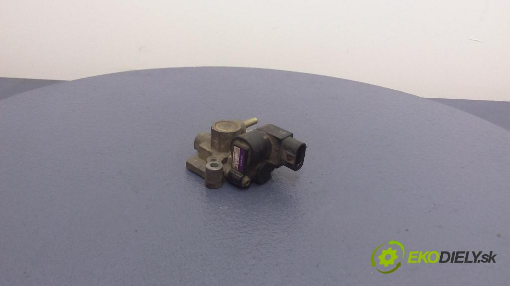 Honda Accord 2001 potrubí Sání: 136800-1142