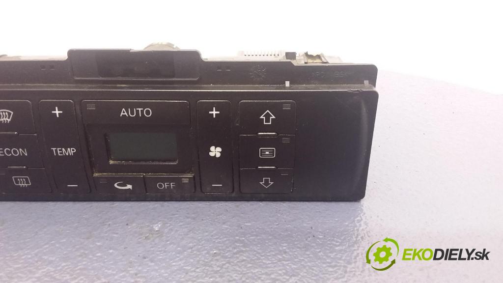 Audi A4 1999 prepínač Klimatizácia: Prúd vzduchu: 8D0820043M