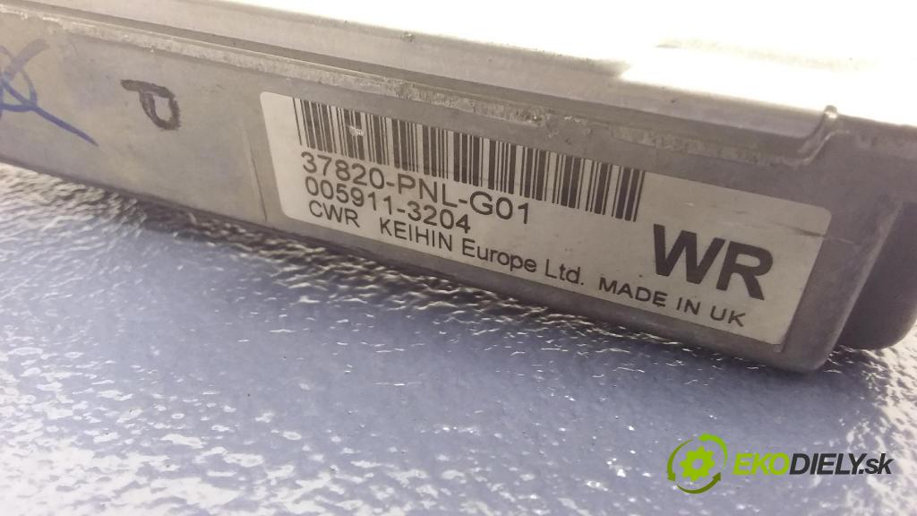 Honda Cr-v 2003 riadiaca jednotka Motor: 37820-PNL-G01