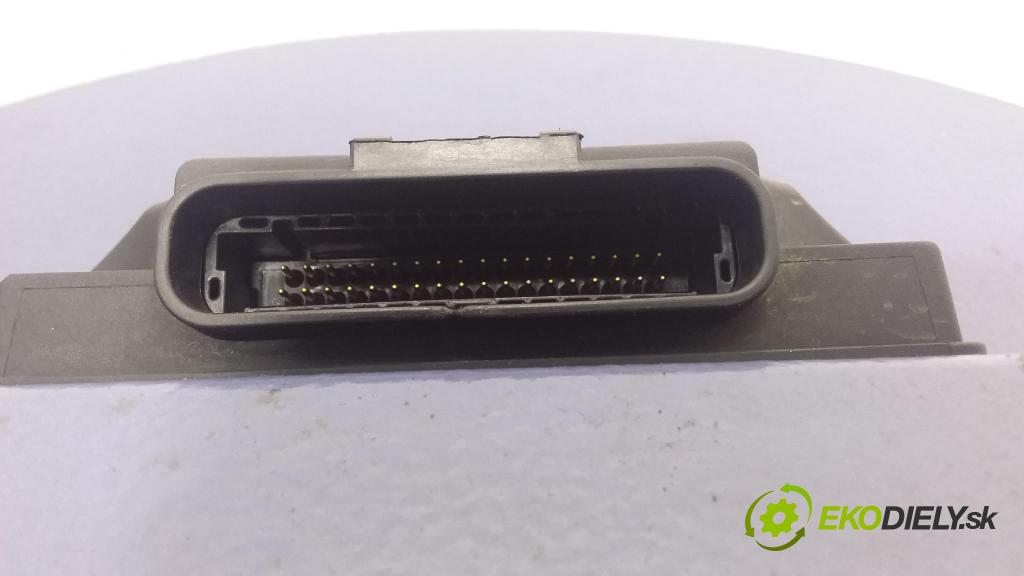 Honda Cr-v 2003 riadiaca jednotka 10R-027240