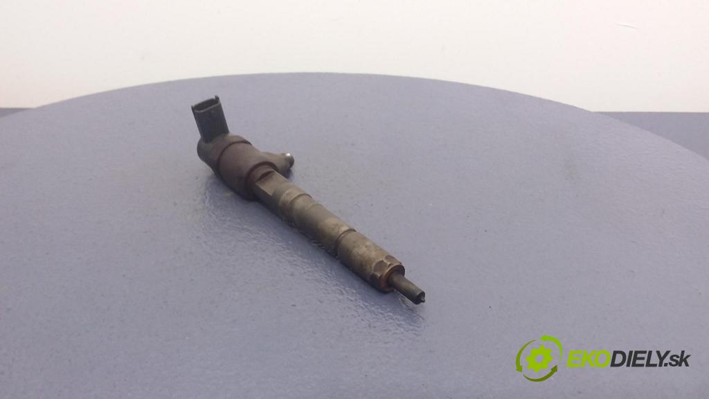 Fiat Panda van 2009 vstrek 0445110083