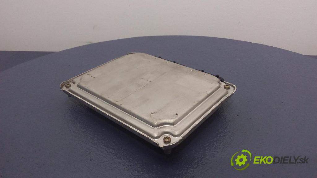 Audi A3 2001 riadiaca jednotka Motor: 8D1906018B