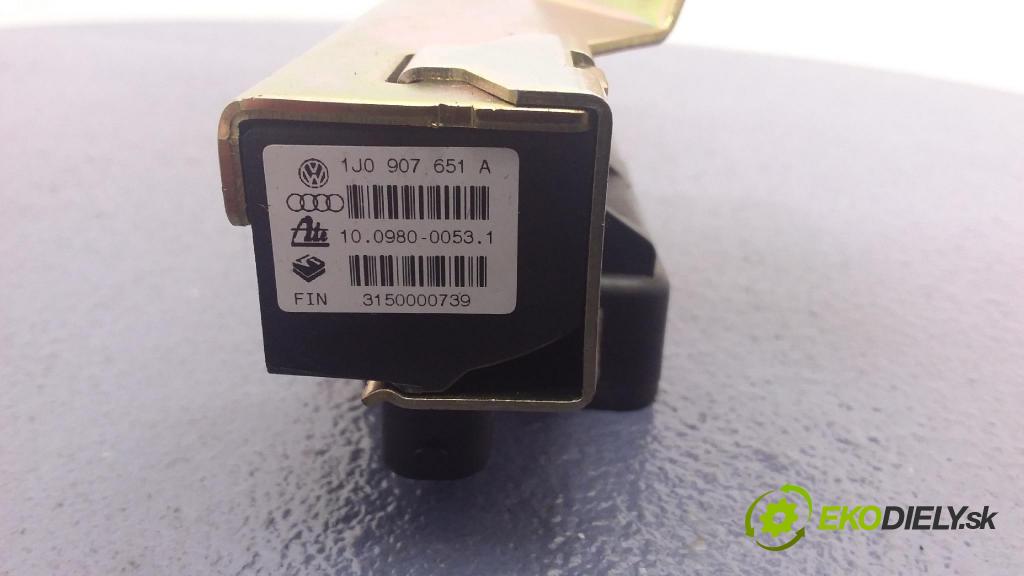 Audi A3 2001 snímač ESP 1J0907657B