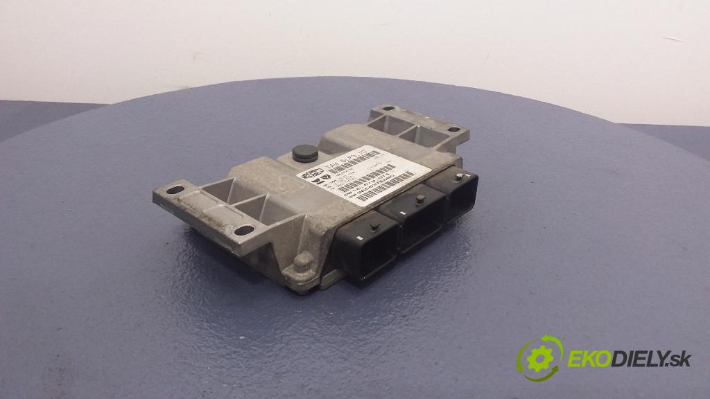 Peugeot 407 2004 riadiaca jednotka Motor: 9656375680