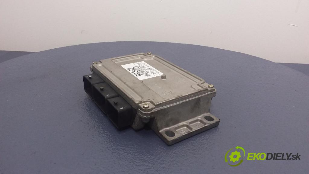 Peugeot 407 2004 riadiaca jednotka Motor: 9656375680