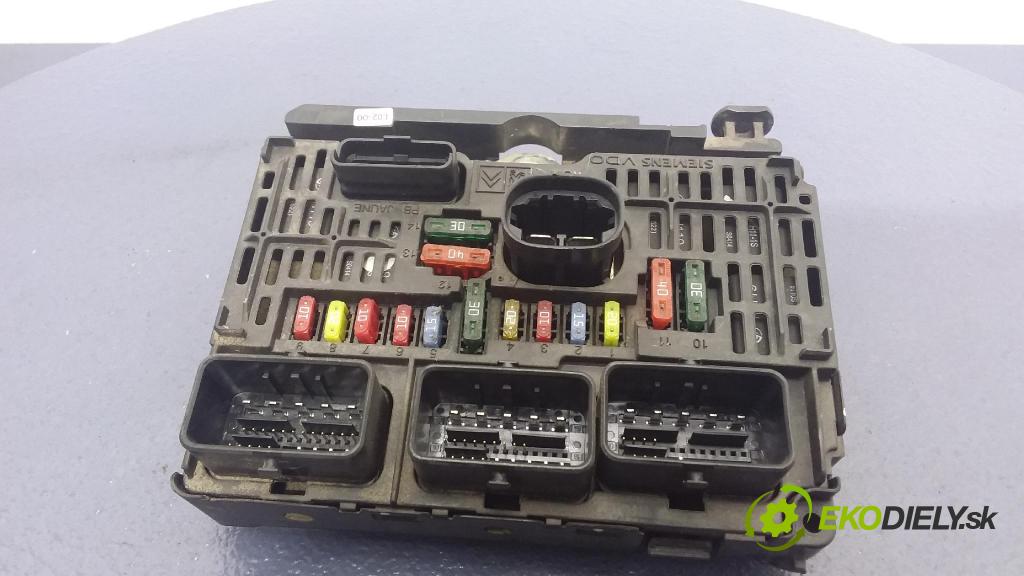 Peugeot 407 2004 skrinka Poistky: 9656086180