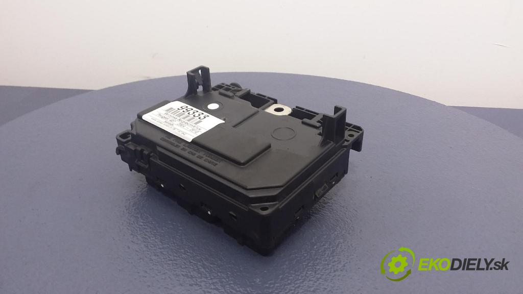 Peugeot 407 2004 skrinka Poistky: 9656086180