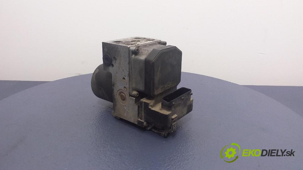 Audi A6 1999 čerpadlo ABS x 8E0614111B